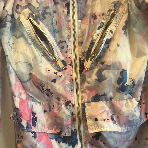 ASOS - lightweight hooded rain jacket - Picture 2 of 4